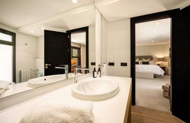 Nieuwbouw  - Villa -
Marbella