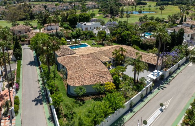 Nieuwbouw  - Villa -
Marbella