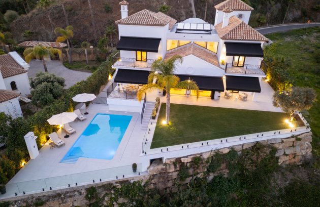 Nieuwbouw  - Villa -
Benahavís