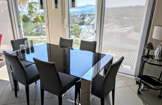 Herverkoop - Villa -
Moraira - El Portet