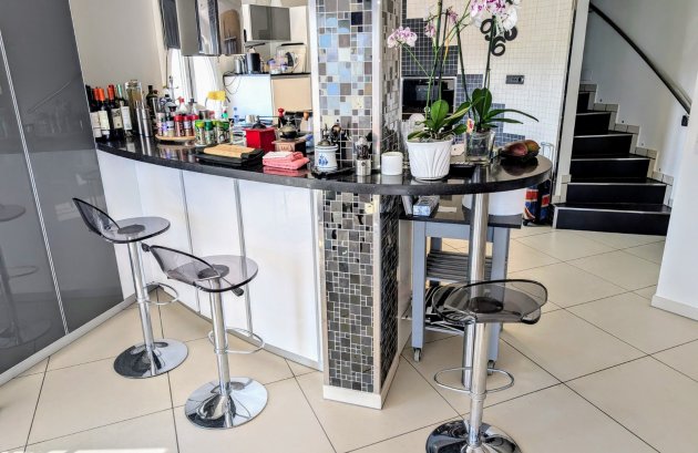 Herverkoop - Villa -
Moraira - El Portet