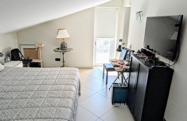 Herverkoop - Villa -
Moraira - El Portet