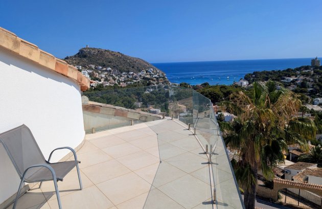 Herverkoop - Villa -
Moraira - El Portet