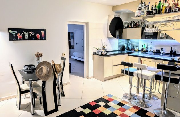 Herverkoop - Villa -
Moraira - El Portet