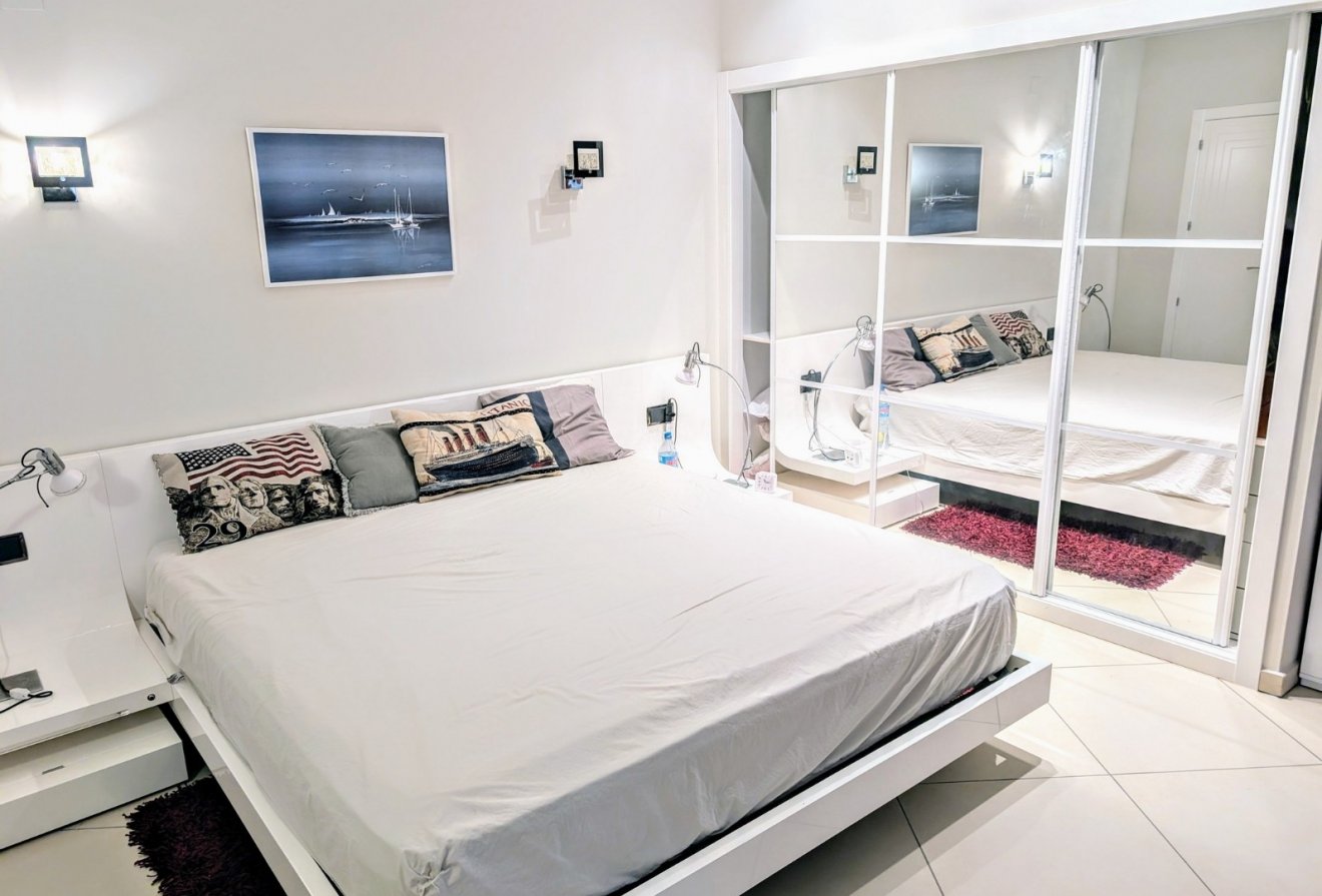 Herverkoop - Villa -
Moraira - El Portet