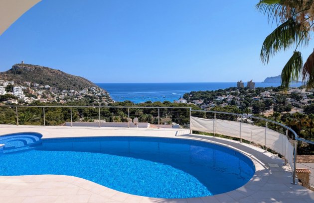 Herverkoop - Villa -
Moraira - El Portet