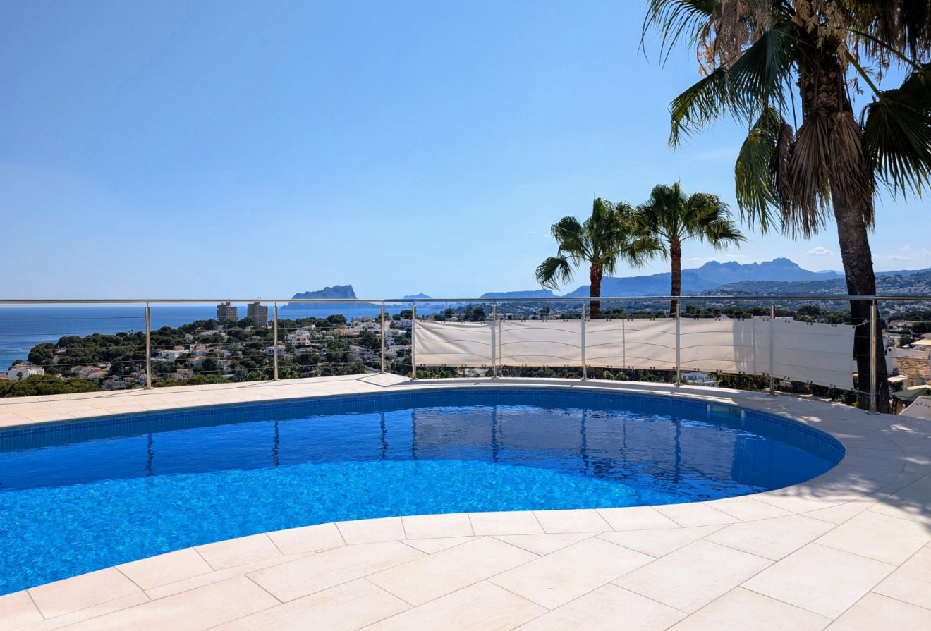 Herverkoop - Villa -
Moraira - El Portet