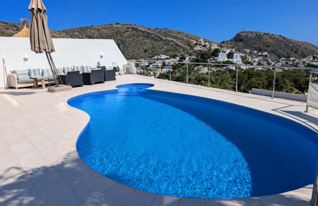 Herverkoop - Villa -
Moraira - El Portet