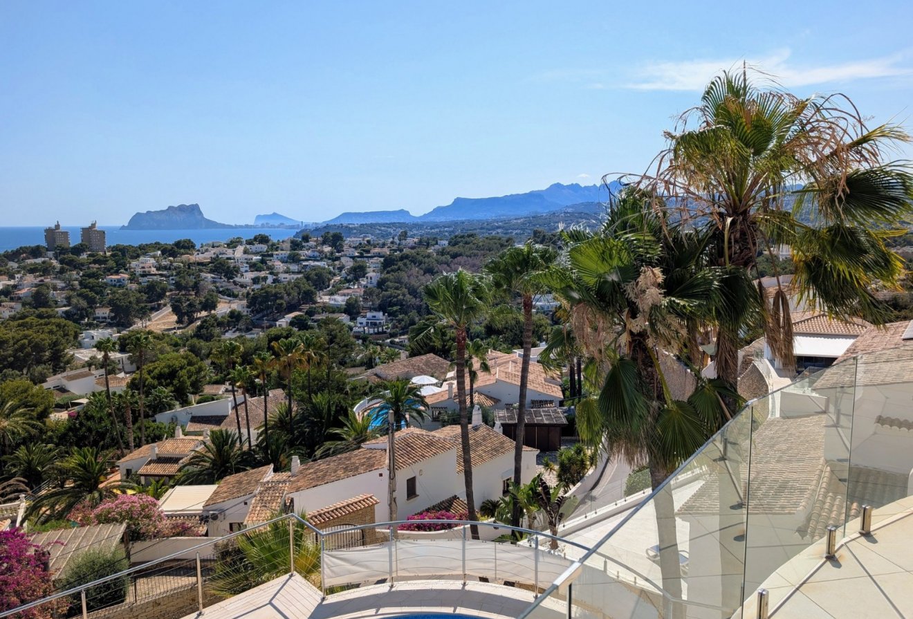 Herverkoop - Villa -
Moraira - El Portet