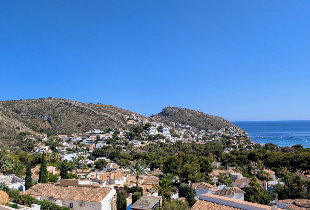 Herverkoop - Villa -
Moraira - El Portet