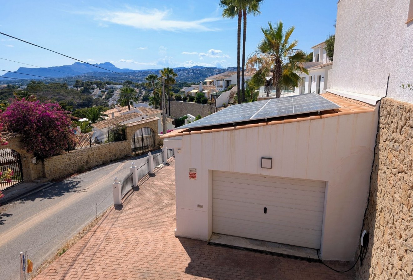 Herverkoop - Villa -
Moraira - El Portet