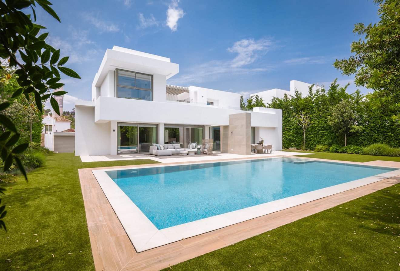 Nieuwbouw  - Villa -
El Paraíso