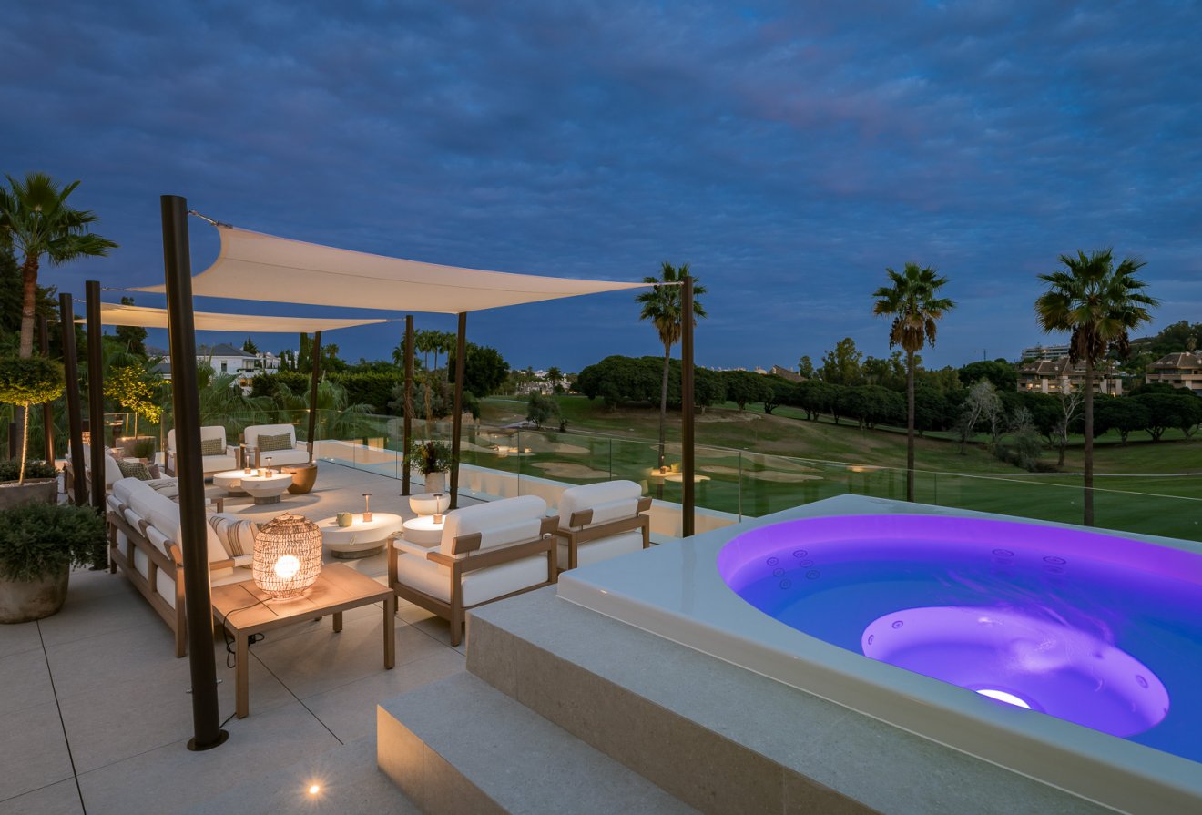 Nieuwbouw  - Villa -
Marbella