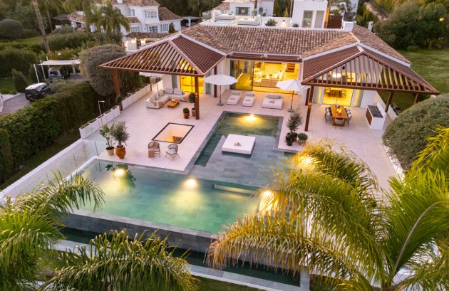 Nieuwbouw  - Villa -
Marbella