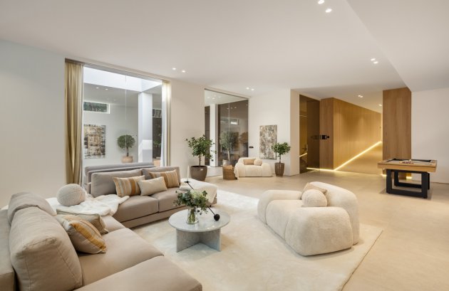 Nieuwbouw  - Villa -
Marbella