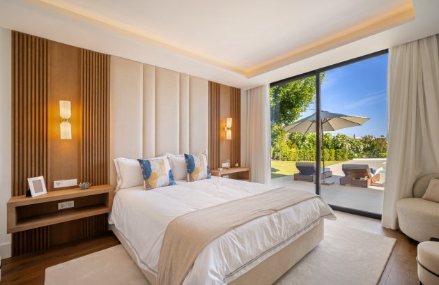 Nieuwbouw  - Villa -
Marbella