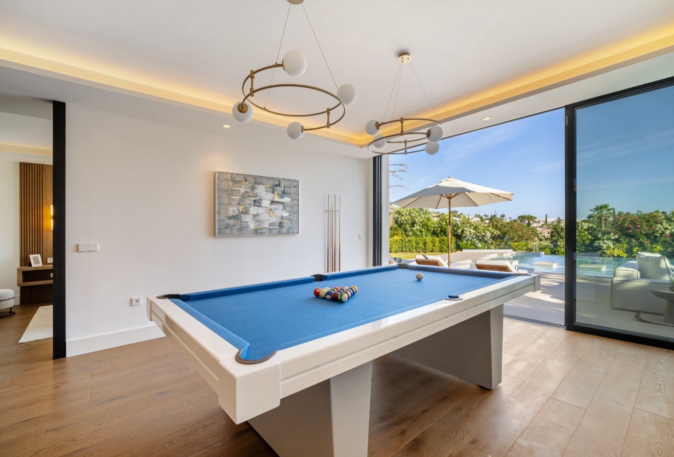 Nieuwbouw  - Villa -
Marbella