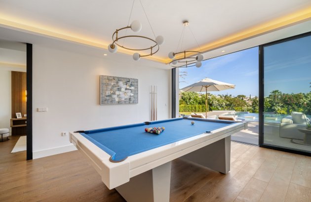 Nieuwbouw  - Villa -
Marbella