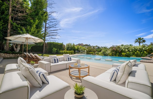 Nieuwbouw  - Villa -
Marbella