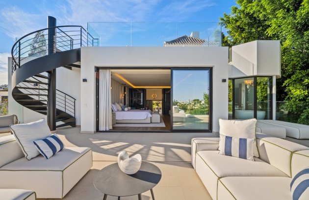 Nieuwbouw  - Villa -
Marbella