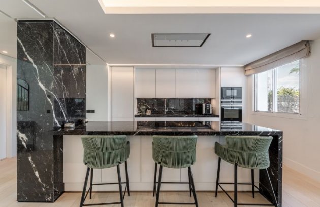 Nieuwbouw  - Villa -
Marbella