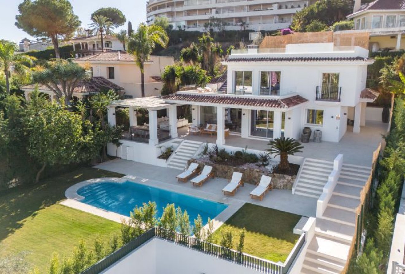 Nieuwbouw  - Villa -
Marbella