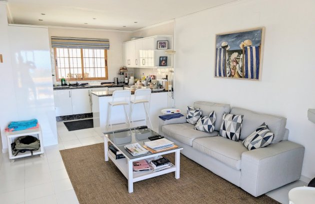 Herverkoop - Geschakelde woning -
Moraira - Benimeit