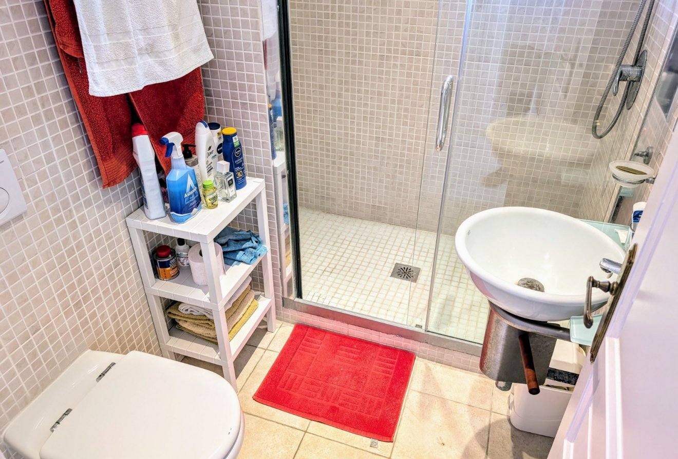 Herverkoop - Geschakelde woning -
Moraira - Benimeit