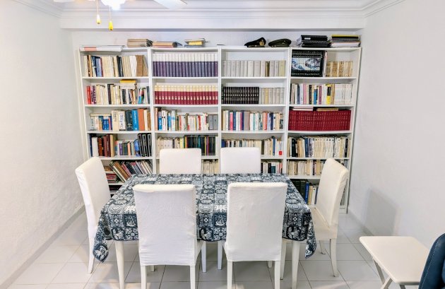 Herverkoop - Geschakelde woning -
Moraira - Benimeit