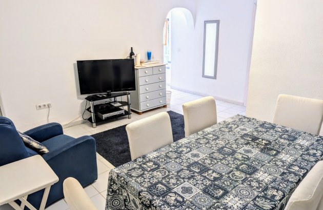 Herverkoop - Geschakelde woning -
Moraira - Benimeit