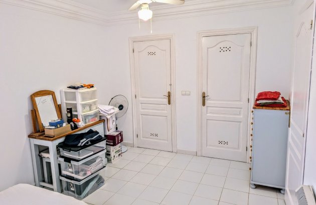 Herverkoop - Geschakelde woning -
Moraira - Benimeit