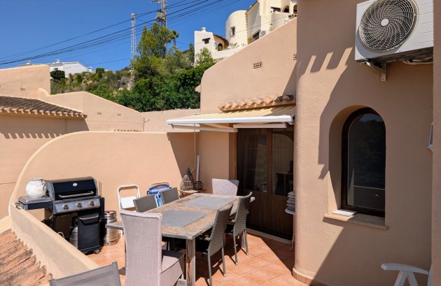 Herverkoop - Geschakelde woning -
Moraira - Benimeit