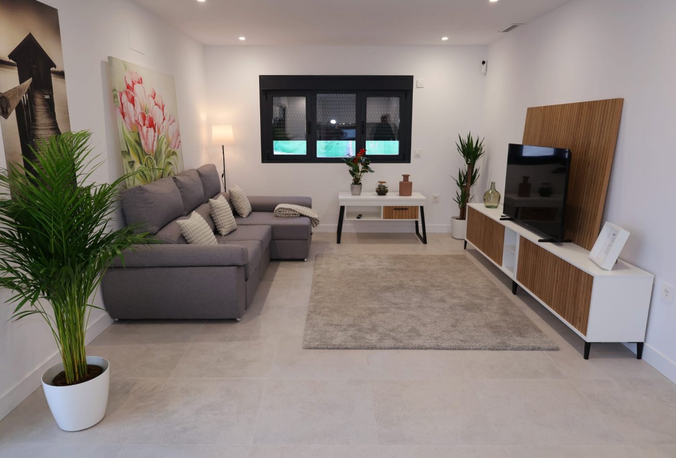 Nieuwbouw - Geschakelde woning -
Fuente Alamo