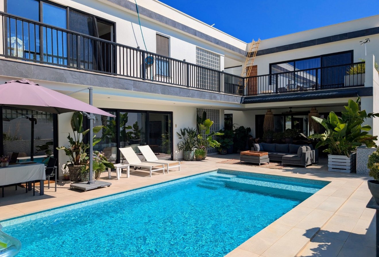 Herverkoop - Villa -
Calpe - Calalga