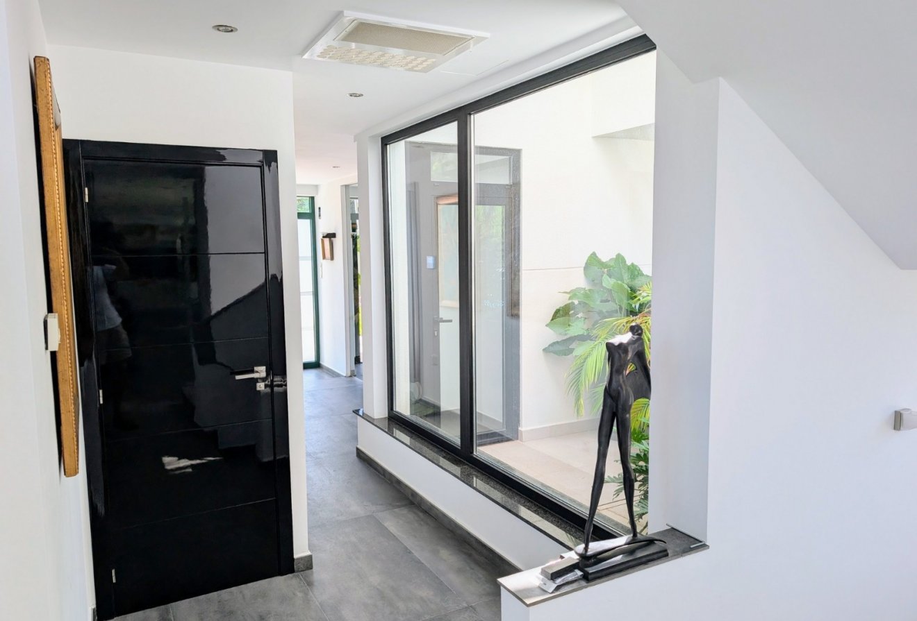 Herverkoop - Villa -
Calpe - Calalga