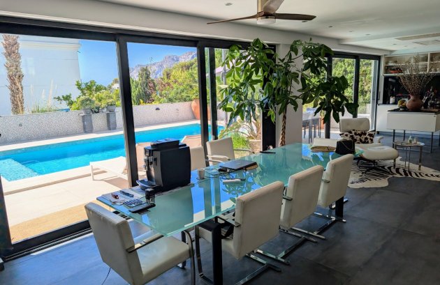 Herverkoop - Villa -
Calpe - Calalga