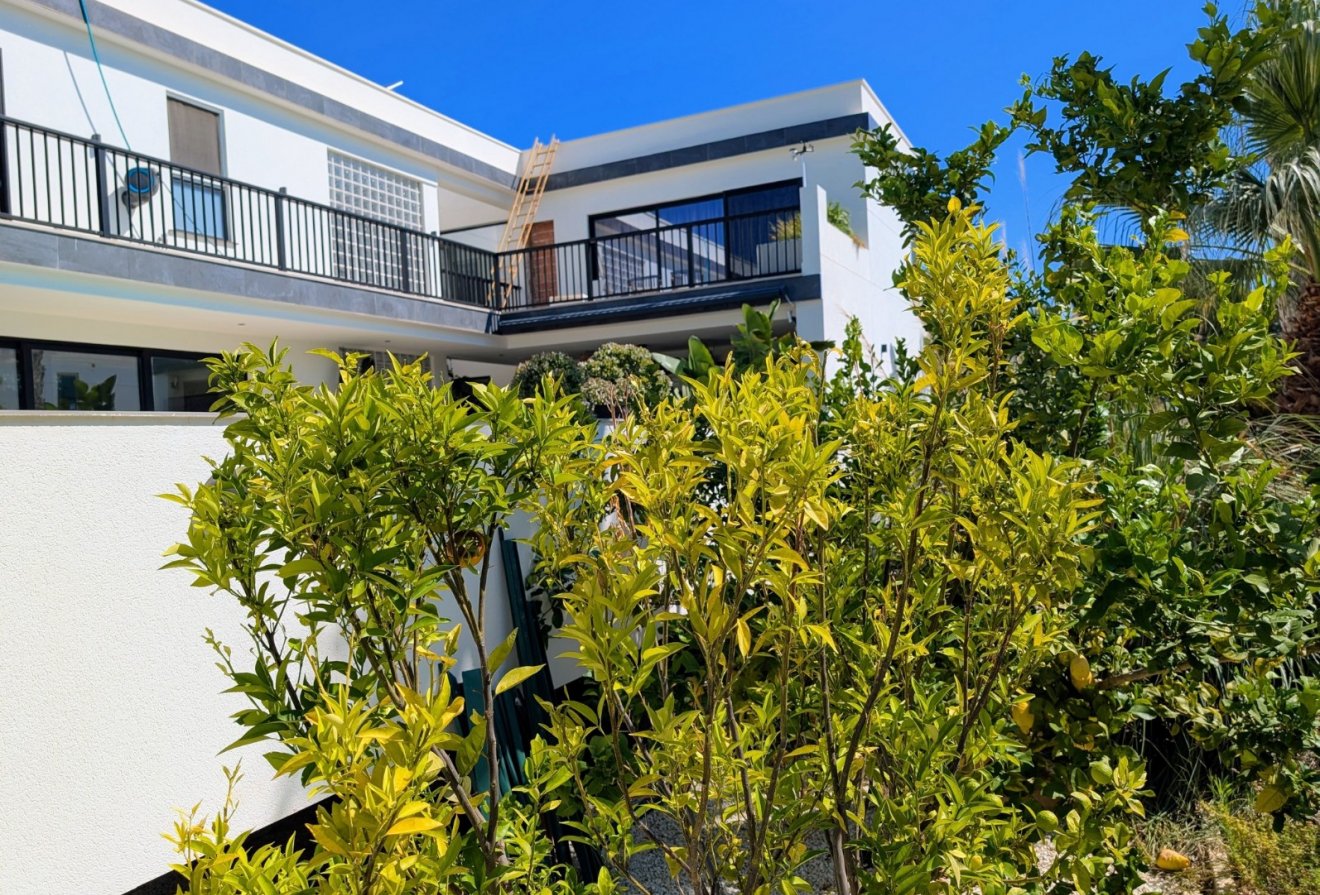 Herverkoop - Villa -
Calpe - Calalga