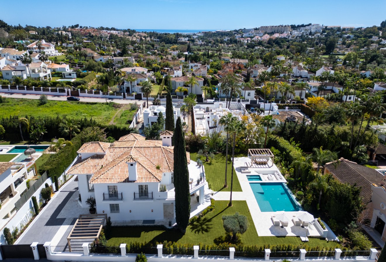 Nieuwbouw  - Villa -
Marbella