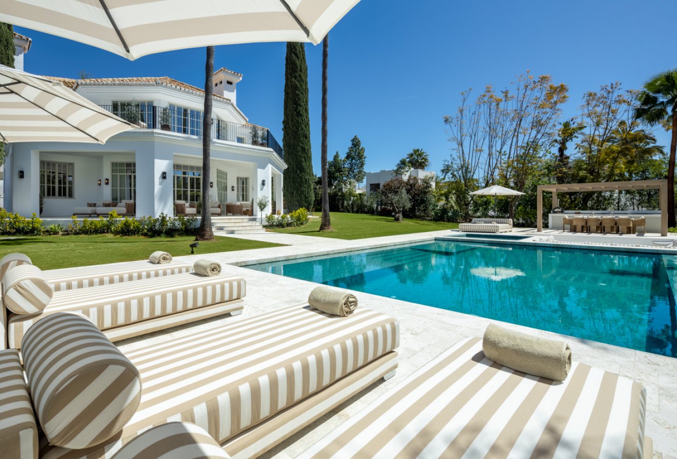 Nieuwbouw  - Villa -
Marbella