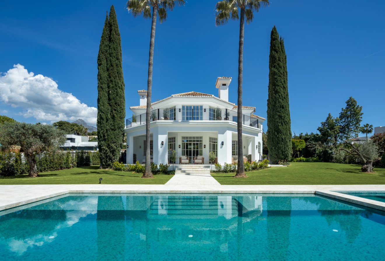 Nieuwbouw  - Villa -
Marbella