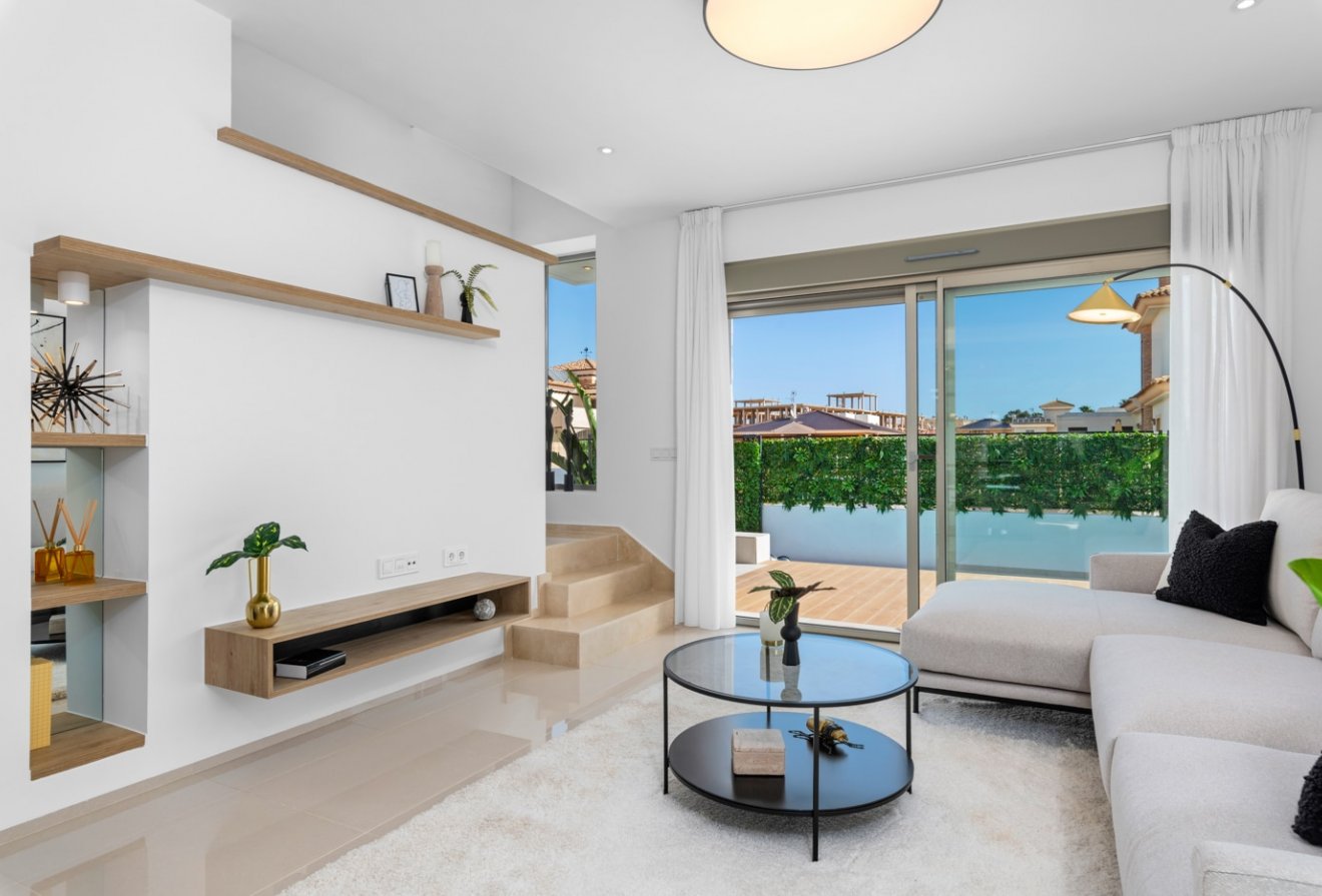 Nieuwbouw  - Villa -
Los Alcázares