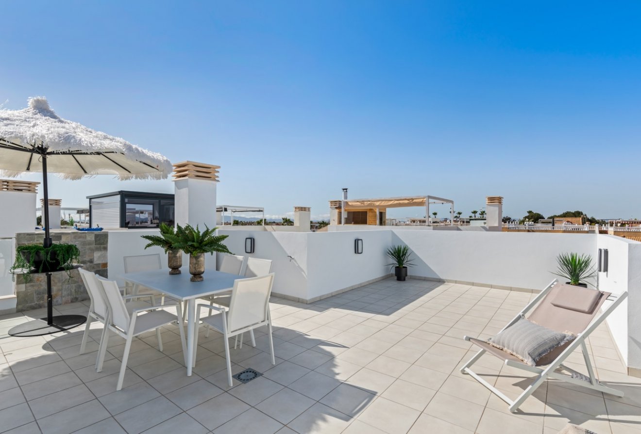 Nieuwbouw  - Villa -
Los Alcázares