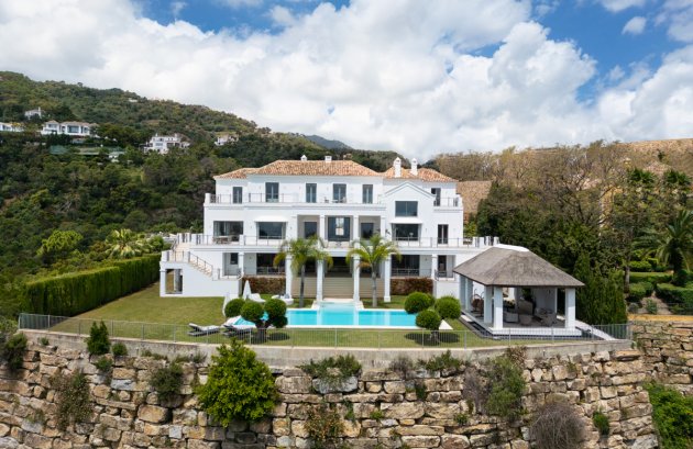 Nieuwbouw  - Villa -
Benahavís