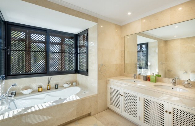 Nieuwbouw - Villa -
Benahavís