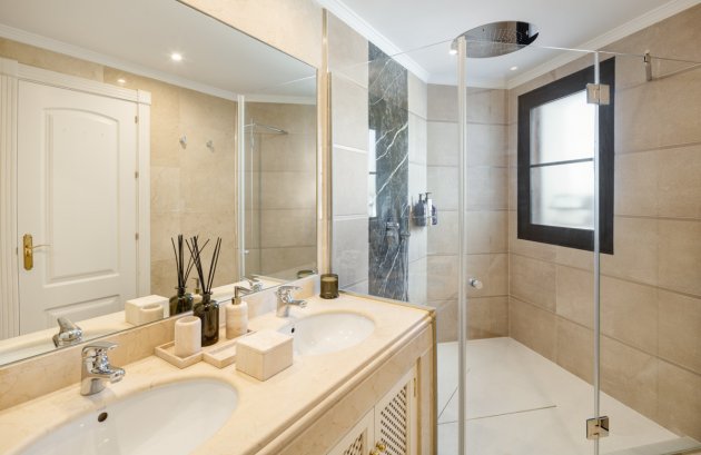 Nieuwbouw - Villa -
Benahavís