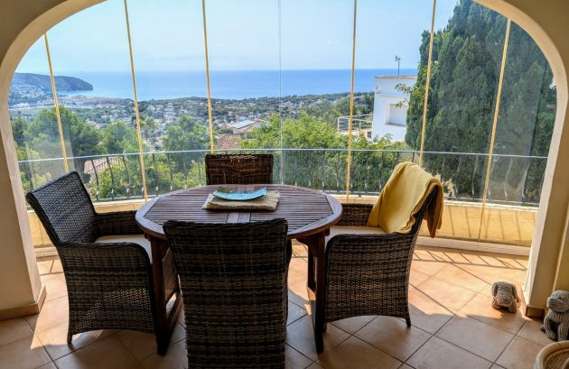 Herverkoop - Villa -
Moraira - Benimeit