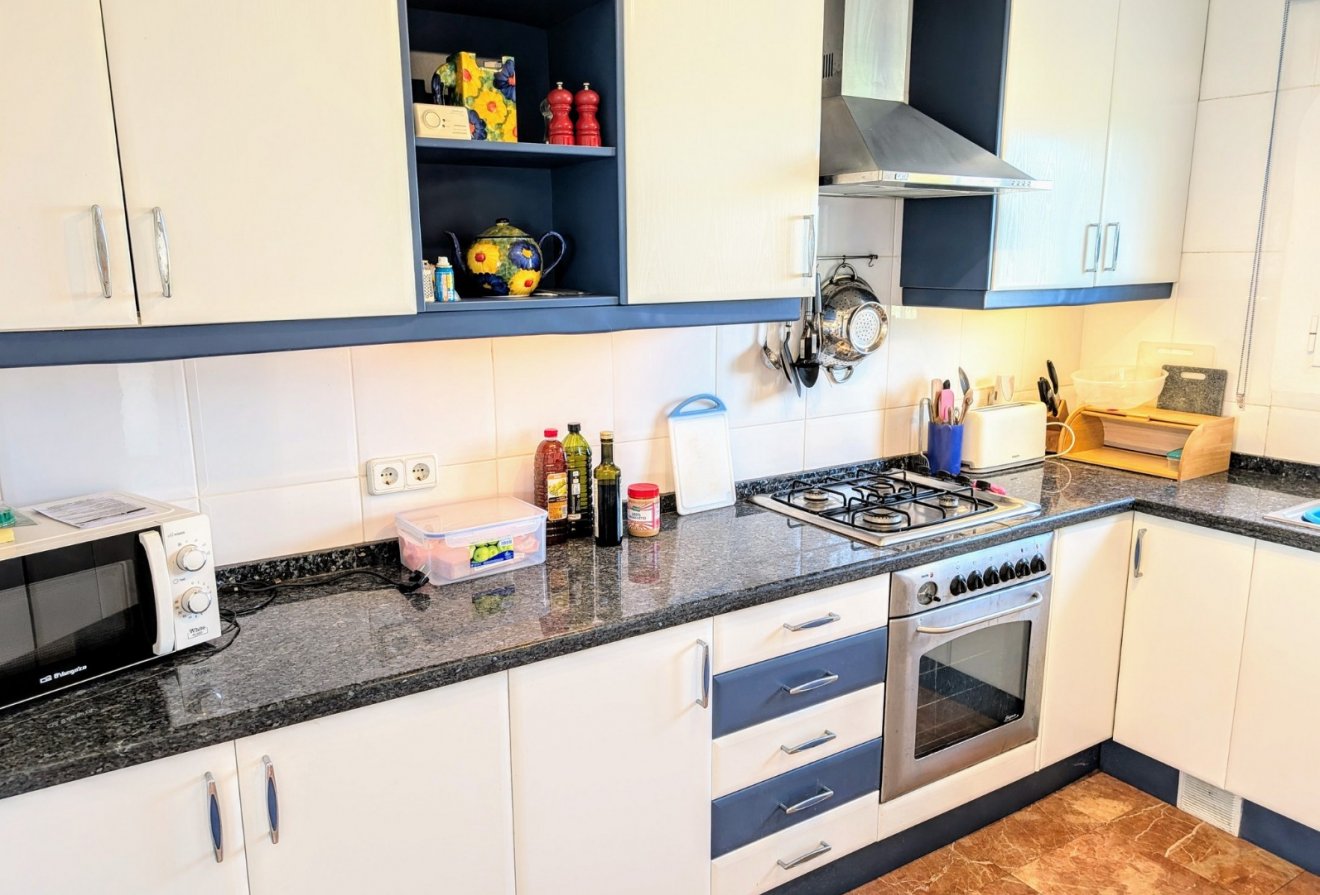 Herverkoop - Villa -
Moraira - Benimeit