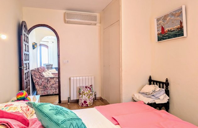 Herverkoop - Villa -
Moraira - Benimeit