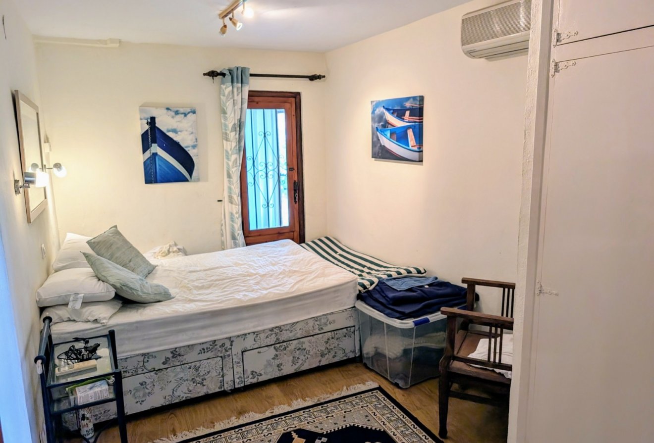 Herverkoop - Villa -
Moraira - Benimeit