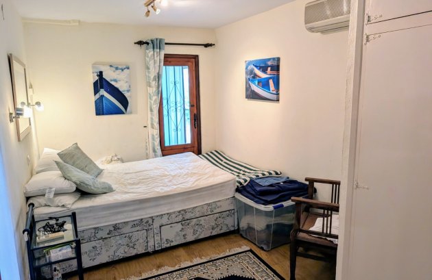 Herverkoop - Villa -
Moraira - Benimeit